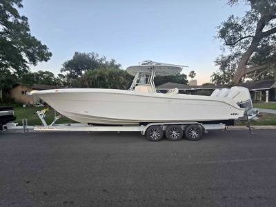 2007 hydrasport 3300 cc triple verado 300s