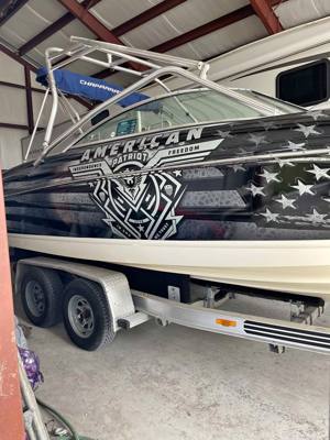 2008 Chaparral Bay boat
