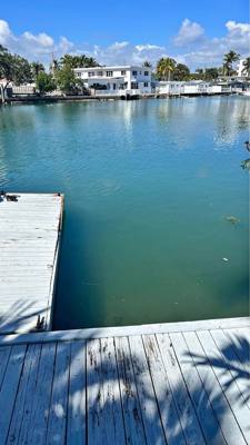 Dock Slip For Rent Boat up to 33” Feet Miami River
