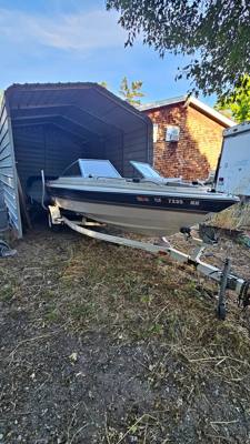 1996 BAYLINER Capri 1950 Ski Boat