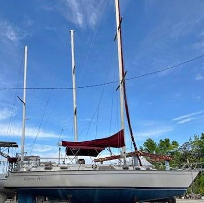 1989 Morgan Catalina 44