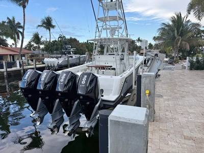 2017 39 Seavee Z with brand new motors repowered march of 2026