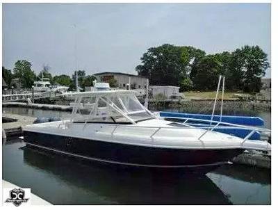 2006 Intrepid 310 Walkaround
