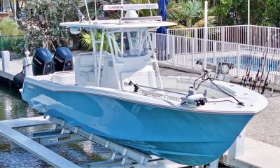 2021 Invincible 33 Open / 400V10 Repower