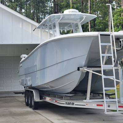 2022 Invincible 33 catamaran