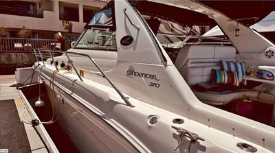 1995 Searay Sundancer 370 (37ft) Low Hours 8.1 HO engines