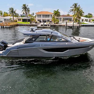 2023 Cruisers Yachts 42 GLS OB
