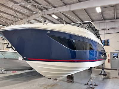 2026 Sea Ray 320 sundancer