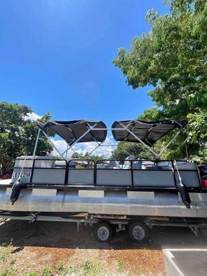 DeckMate Pontoon Boat with Trailer