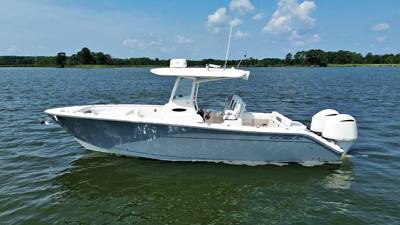 2021 Cobia 280 cc